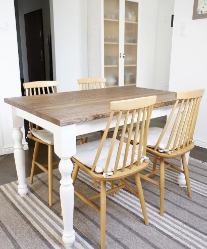Esstisch, echtes Holz, Tisch, Holztisch, Lofttisch, Holz, massiv Holz, Eichenholz, Holzplatte, Tischplatte, Schreibtisch, Massmöbel, luxus möbel, moderne möbel, designermöbel, design möbel online shop, edle möbel, exklusive Esstische, Exklusive Möbel, Echtholz, Echtholzmöbel
