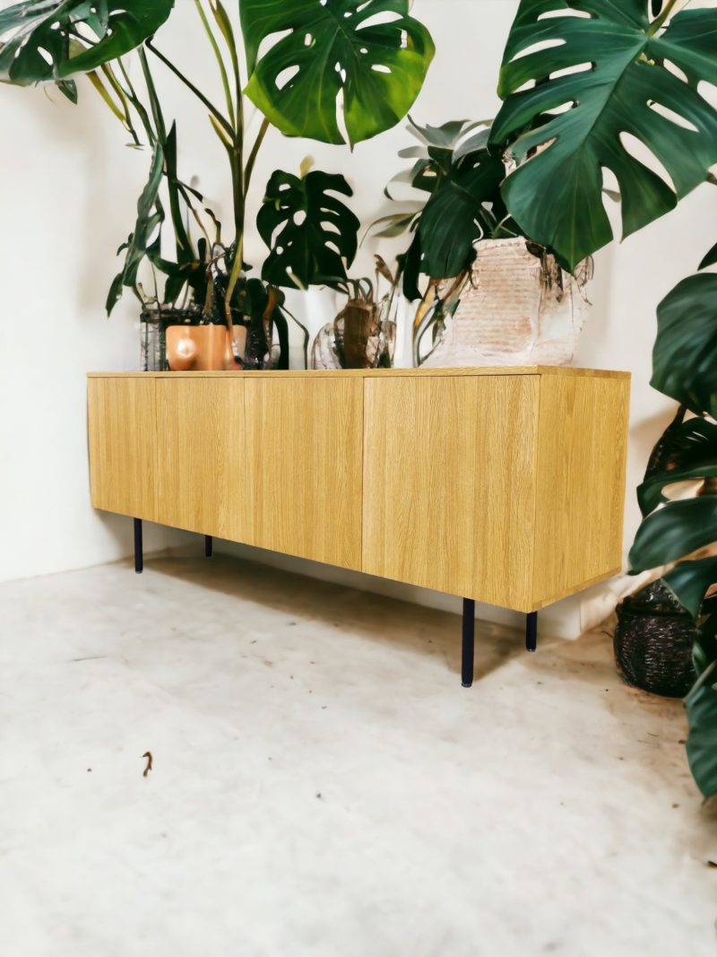 TV-Schrank, Sideboard, Lowboard, holz Möbel, Möbel vollholz, Möbel holz massiv, Möbel Massivholz, Holzmöbel, Möbel aus Holz, Möbel echtholz, Möbel aus Holz, luxus Möbel, moderne Möbel, designermöbel, design möbel online shop, edle Möbel, Exklusive Möbel, Skandinavisch, Massmöbel, Industrial, Loft, Holz, massiv Holz, Eichenholz, Holzplatte, Exklusive Möbel, Massivholz, Echtholz, Echtholzmöbel, Mid-Century