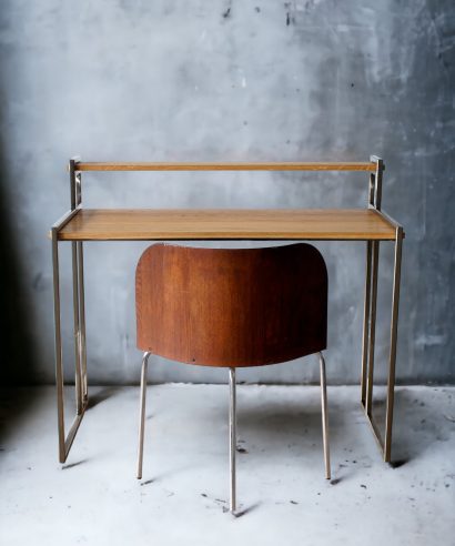Schreibtisch mit Schublade, holz Möbel, Möbel vollholz, Möbel holz massiv, Möbel Massivholz, Holzmöbel, Möbel aus Holz, Möbel echtholz, Möbel aus Holz, luxus Möbel, moderne Möbel, designermöbel, design möbel online shop, edle Möbel, Exklusive Möbel, Skandinavisch, Massmöbel, Industrial, Loft, Holz, massiv Holz, Eichenholz, Holzplatte, Exklusive Möbel, Waschtisch, Massivholz, Echtholz, Echtholzmöbel, Schreibtisch mit Schubladen, Schreibtisch mit Metallgestell, skandinavisch Design, skandinavisch Schreibtisch, Schreibtisch aus Holz