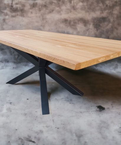 Esstisch, Tisch mit Metallgestell, Industrial, Tisch, Holztisch, Lofttisch, Holz, massiv Holz, Eichenholz, Holzplatte, Tischplatte, Massmöbel, luxus möbel, moderne möbel, designermöbel, design möbel online shop, edle möbel, exklusive büromöbel, Exklusive Möbel, Echtholz, Echtholzmöbel, echtes Holz, Massivholz