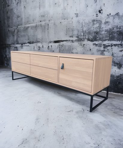 TV-Schrank, Sideboard, Lowboard, holz Möbel, Möbel vollholz, Möbel holz massiv, Möbel Massivholz, Holzmöbel, Möbel aus Holz, Möbel echtholz, Möbel aus Holz, luxus Möbel, moderne Möbel, designermöbel, design möbel online shop, edle Möbel, Exklusive Möbel, Skandinavisch, Massmöbel, Industrial, Loft, Holz, massiv Holz, Eichenholz, Holzplatte, Exklusive Möbel, Massivholz, Echtholz, Echtholzmöbel, Mid-Century