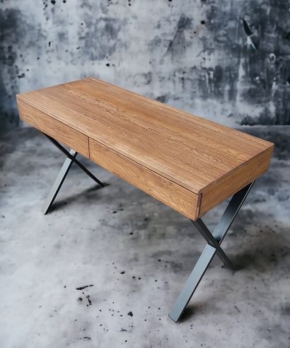Schreibtisch mit Schublade, holz Möbel, Möbel vollholz, Möbel holz massiv, Möbel Massivholz, Holzmöbel, Möbel aus Holz, Möbel echtholz, Möbel aus Holz, luxus Möbel, moderne Möbel, designermöbel, design möbel online shop, edle Möbel, Exklusive Möbel, Skandinavisch, Massmöbel, Industrial, Loft, Holz, massiv Holz, Eichenholz, Holzplatte, Exklusive Möbel, Waschtisch, Massivholz, Echtholz, Echtholzmöbel, Schreibtisch mit Schubladen, Schreibtisch mit Metallgestell, skandinavisch Design, skandinavisch Schreibtisch, Schreibtisch aus Holz