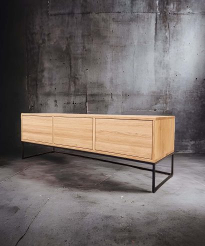 TV-Schrank, Sideboard, Lowboard, holz Möbel, Möbel vollholz, Möbel holz massiv, Möbel Massivholz, Holzmöbel, Möbel aus Holz, Möbel echtholz, Möbel aus Holz, luxus Möbel, moderne Möbel, designermöbel, design möbel online shop, edle Möbel, Exklusive Möbel, Skandinavisch, Massmöbel, Industrial, Loft, Holz, massiv Holz, Eichenholz, Holzplatte, Exklusive Möbel, Massivholz, Echtholz, Echtholzmöbel