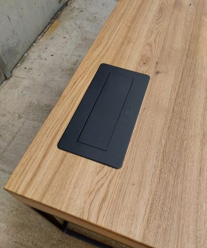 Schreibtisch mit Metallgestell, luxus möbel, moderne möbel, designermöbel, design möbel online shop, edle möbel, exklusive büromöbel, Exklusive Möbel, Schreibtisch, Skandinavisch, Tisch,, Schreibtisch, Skandinavisch, Tisch, Holztisch, Massmöbel, echtes Holz, Echtholz, Echtholzmöbel, Schreibtisch aus Holz