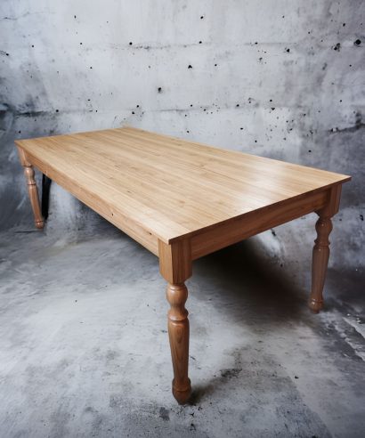 Esstisch, echtes Holz, Tisch, Holztisch, skandinavisch Design, skandinavisch Tisch, Holz, massiv Holz, Eichenholz, Holzplatte, Tischplatte, Schreibtisch, Massmöbel, luxus möbel, moderne möbel, designermöbel, design möbel online shop, edle möbel, exklusive Esstische, Exklusive Möbel, Echtholz, Echtholzmöbel, Esstisch aus Holz, Tisch aus Holz, Ausziehtisch