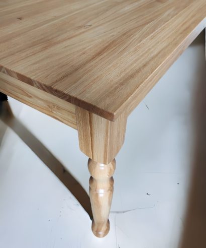 Esstisch, echtes Holz, Tisch, Holztisch, skandinavisch Design, skandinavisch Tisch, Holz, massiv Holz, Eichenholz, Holzplatte, Tischplatte, Schreibtisch, Massmöbel, luxus möbel, moderne möbel, designermöbel, design möbel online shop, edle möbel, exklusive Esstische, Exklusive Möbel, Echtholz, Echtholzmöbel, Esstisch aus Holz, Tisch aus Holz, Ausziehtisch