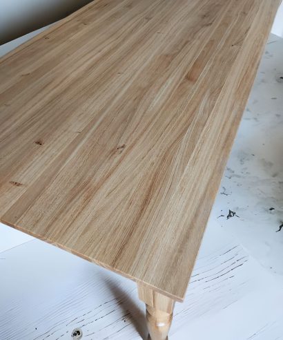 Esstisch, echtes Holz, Tisch, Holztisch, skandinavisch Design, skandinavisch Tisch, Holz, massiv Holz, Eichenholz, Holzplatte, Tischplatte, Schreibtisch, Massmöbel, luxus möbel, moderne möbel, designermöbel, design möbel online shop, edle möbel, exklusive Esstische, Exklusive Möbel, Echtholz, Echtholzmöbel, Esstisch aus Holz, Tisch aus Holz, Ausziehtisch