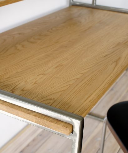 Schreibtisch mit Metallgestell, luxus möbel, moderne möbel, designermöbel, design möbel online shop, edle möbel, exklusive büromöbel, Exklusive Möbel, Schreibtisch, Skandinavisch, Tisch,, Schreibtisch, Skandinavisch, Tisch, Holztisch, Massmöbel, echtes Holz, Echtholz, Echtholzmöbel, Schreibtisch aus Holz
