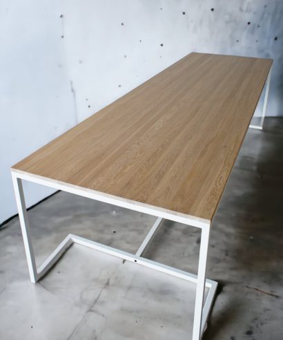 Esstisch, echtes Holz, Tisch, Holztisch, Lofttisch, Holz, massiv Holz, Eichenholz, Holzplatte, Tischplatte, Schreibtisch, Massmöbel, luxus möbel, moderne möbel, designermöbel, design möbel online shop, edle möbel, exklusive Esstische, Exklusive Möbel, Echtholz, Echtholzmöbel, Esstisch mit Schubladen, Tisch mit Schubladen, Esstisch mit Metallgestell, Tisch mit Metallgestell