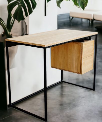 Schreibtisch mit Schublade, holz Möbel, Möbel vollholz, Möbel holz massiv, Möbel Massivholz, Holzmöbel, Möbel aus Holz, Möbel echtholz, Möbel aus Holz, luxus Möbel, moderne Möbel, designermöbel, design möbel online shop, edle Möbel, Exklusive Möbel, Skandinavisch, Massmöbel, Industrial, Loft, Holz, massiv Holz, Eichenholz, Holzplatte, Exklusive Möbel, Waschtisch, Massivholz, Echtholz, Echtholzmöbel, Schreibtisch mit Schubladen, Schreibtisch mit Metallgestell, skandinavisch Design, skandinavisch Schreibtisch, Schreibtisch aus Holz