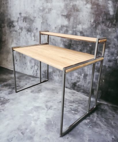 Schreibtisch mit Schublade, holz Möbel, Möbel vollholz, Möbel holz massiv, Möbel Massivholz, Holzmöbel, Möbel aus Holz, Möbel echtholz, Möbel aus Holz, luxus Möbel, moderne Möbel, designermöbel, design möbel online shop, edle Möbel, Exklusive Möbel, Skandinavisch, Massmöbel, Industrial, Loft, Holz, massiv Holz, Eichenholz, Holzplatte, Exklusive Möbel, Waschtisch, Massivholz, Echtholz, Echtholzmöbel, Schreibtisch mit Schubladen, Schreibtisch mit Metallgestell, skandinavisch Design, skandinavisch Schreibtisch, Schreibtisch aus Holz