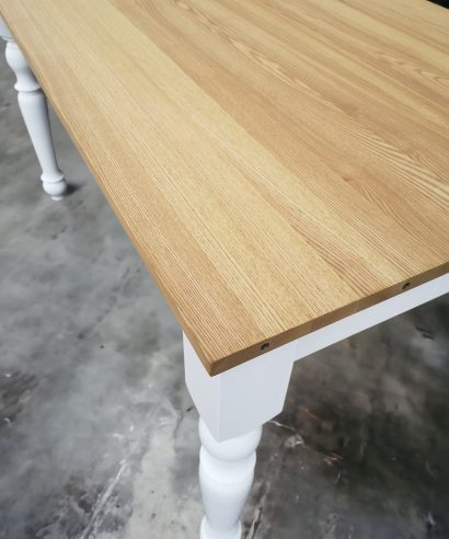 Ausziehtisch, Esstisch, echtes Holz, Tisch, Holztisch, Lofttisch, Holz, massiv Holz, Eichenholz, Holzplatte, Tischplatte, Schreibtisch, Massmöbel, luxus möbel, moderne möbel, designermöbel, design möbel online shop, edle möbel, exklusive Esstische, Exklusive Möbel, Echtholz, Echtholzmöbel