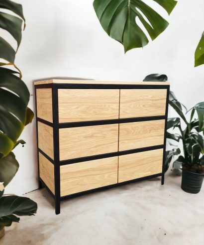Schrank aus Holz, Sideboard, Lowboard, holz Möbel, Möbel vollholz, Möbel holz massiv, Möbel Massivholz, Holzmöbel, Möbel aus Holz, Möbel echtholz, Möbel aus Holz, luxus Möbel, moderne Möbel, designermöbel, design möbel online shop, edle Möbel, Exklusive Möbel, Skandinavisch, Massmöbel, Industrial, Loft, Holz, massiv Holz, Eichenholz, Holzplatte, Exklusive Möbel, Massivholz, Echtholz, Echtholzmöbel, Mid-Century, Kommode, Kommode aus Holz, skandinavisch Design, Kommode aus Eiche