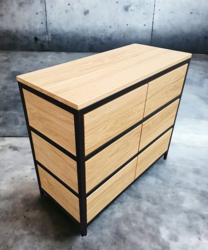 Schrank aus Holz, Sideboard, Lowboard, holz Möbel, Möbel vollholz, Möbel holz massiv, Möbel Massivholz, Holzmöbel, Möbel aus Holz, Möbel echtholz, Möbel aus Holz, luxus Möbel, moderne Möbel, designermöbel, design möbel online shop, edle Möbel, Exklusive Möbel, Skandinavisch, Massmöbel, Industrial, Loft, Holz, massiv Holz, Eichenholz, Holzplatte, Exklusive Möbel, Massivholz, Echtholz, Echtholzmöbel, Mid-Century, Kommode, Kommode aus Holz, skandinavisch Design, Kommode aus Eiche