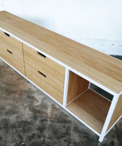 TV-Schrank, Sideboard, Lowboard, holz Möbel, Möbel vollholz, Möbel holz massiv, Möbel Massivholz, Holzmöbel, Möbel aus Holz, Möbel echtholz, Möbel aus Holz, luxus Möbel, moderne Möbel, designermöbel, design möbel online shop, edle Möbel, Exklusive Möbel, Skandinavisch, Massmöbel, Industrial, Loft, Holz, massiv Holz, Eichenholz, Holzplatte, Exklusive Möbel, Massivholz, Echtholz, Echtholzmöbel, Mid-Century