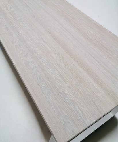 Esstisch, Tisch mit Metallgestell, Industrial, Tisch, Holztisch, Lofttisch, Holz, massiv Holz, Eichenholz, Holzplatte, Tischplatte, Massmöbel, luxus möbel, moderne möbel, designermöbel, design möbel online shop, edle möbel, exklusive büromöbel, Exklusive Möbel, Echtholz, Echtholzmöbel, echtes Holz, Massivholz