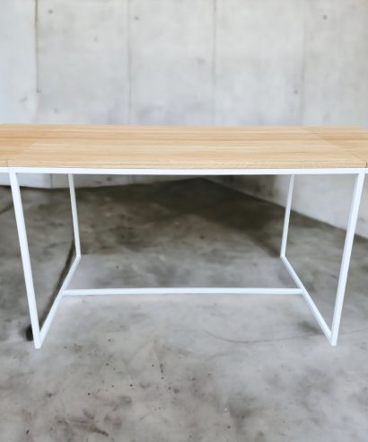 Ausziehtisch, Esstisch, echtes Holz, Tisch, Holztisch, Lofttisch, Holz, massiv Holz, Eichenholz, Holzplatte, Tischplatte, Schreibtisch, Massmöbel, luxus möbel, moderne möbel, designermöbel, design möbel online shop, edle möbel, exklusive Esstische, Exklusive Möbel, Echtholz, Echtholzmöbel